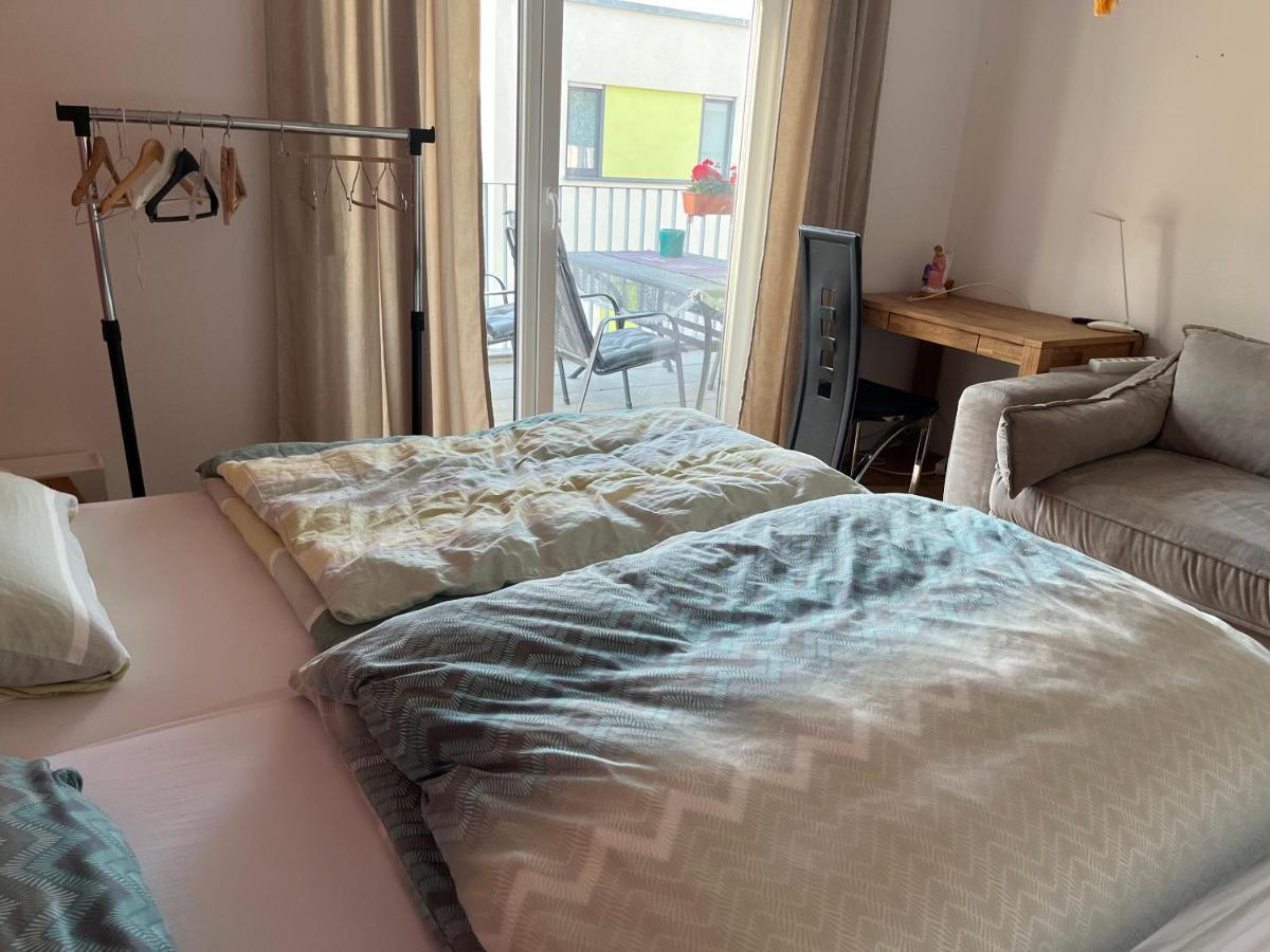 Schoenes Zimmer In Zentraler Lage Ulm Exterior photo