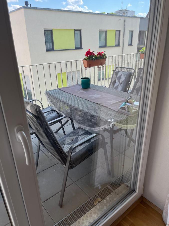 Schoenes Zimmer In Zentraler Lage Ulm Exterior photo